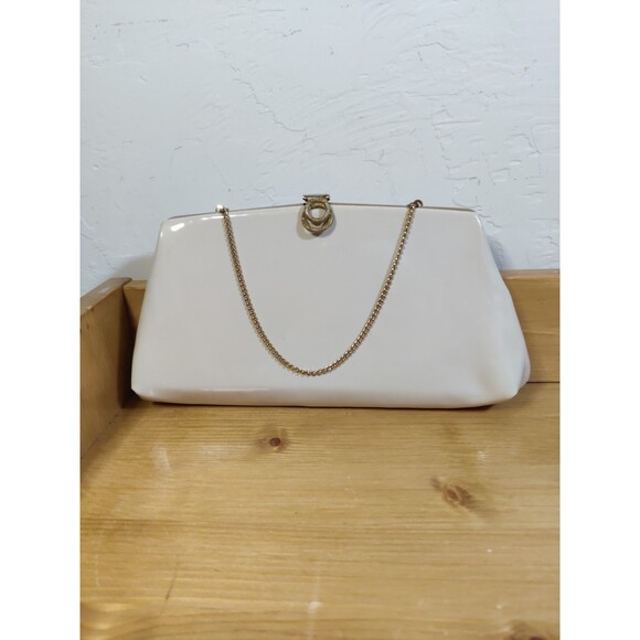 Vintage HL USA Purse Ivory Patent Leather Goldtone Chain Strap ~10x5" Signed - Picture 1 of 10